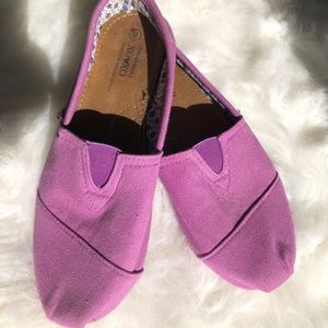 XOXO Purple Slip On Shoes